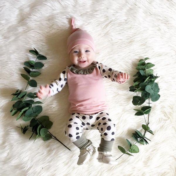 

wholesale- 2017 new fashion baby girl clothes long sleeve patchwork lovely dots +pants+hat 3pcs/suit newborn toddler clothing set, White