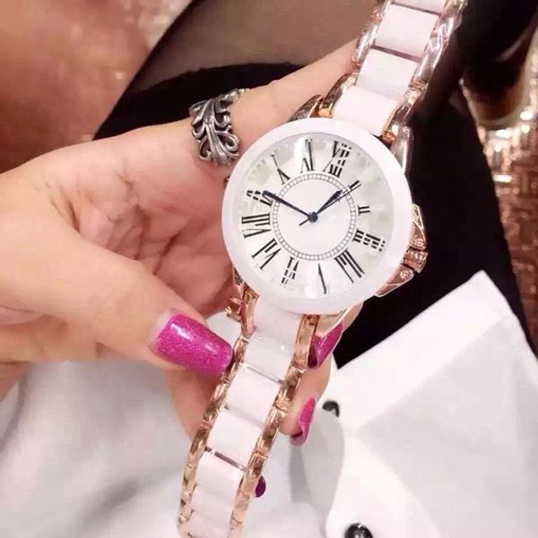 

кваѬеве женин наѬђн а кѬђгле поведневного бизне маѬк Ѭоконй вод Slivery;brown