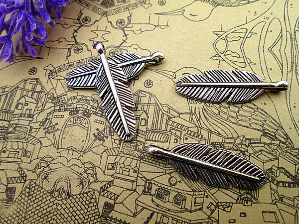 

60pcs--feather charms antique tibetan silver tone 2 sided feather pendants/charms30x9mm, Bronze;silver