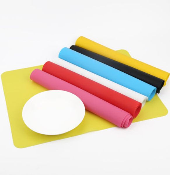 

Whole ale 40 30cm ilicone baking mat non tick pan liner placemat table protector kitchen pa try liner baking bakeware mat for 6 color