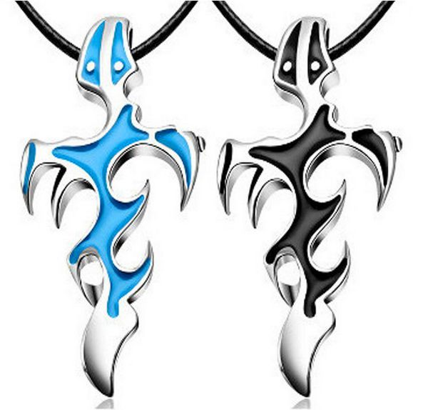 

new flame necklace personalized fashion urban white collar jewelry titanium steel men's necklace evil spirits sword cross clavicle chai, Golden;silver