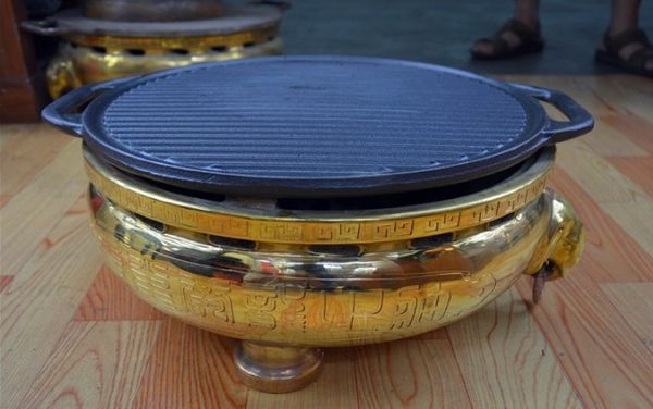 

beijing high-grade brass grill traditional barbecue furnace with cast iron pan charcoal stove 40cm for restaurants and family 012