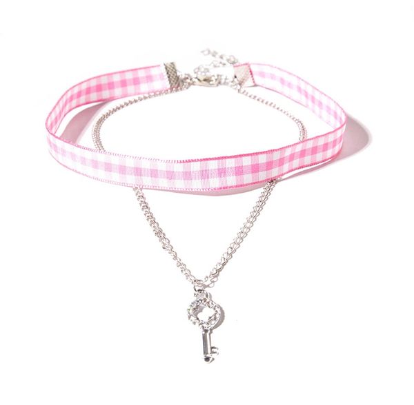 collier ras de cou avec strass collier ras de cou avec strass
