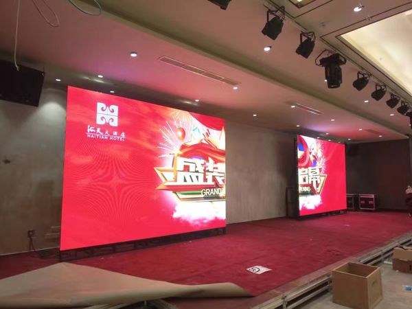 Full Color Indoor TV Pannello P2 P3 P4 P5 P2.5 P6 LED Video Wall / Indoor Full Color Display LED P4 / P4 pannello LED Indoor