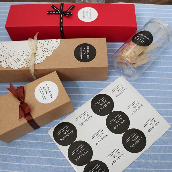 

Черно-белый ручной работы с любовью круглый стикер хлебобулочные пакет печать эт