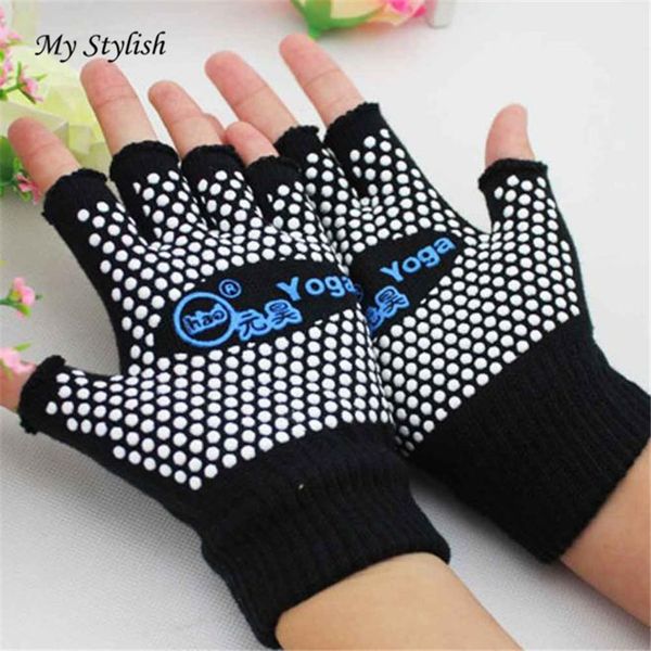 

wholesale- 2017 new fashion semi finger gloves gloves anti slip semi finger gloves jan 4, Blue;gray