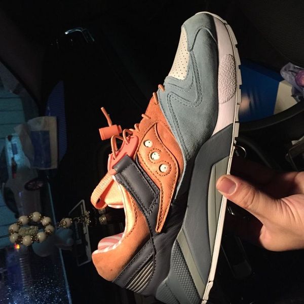 saucony shadow 6000 gris