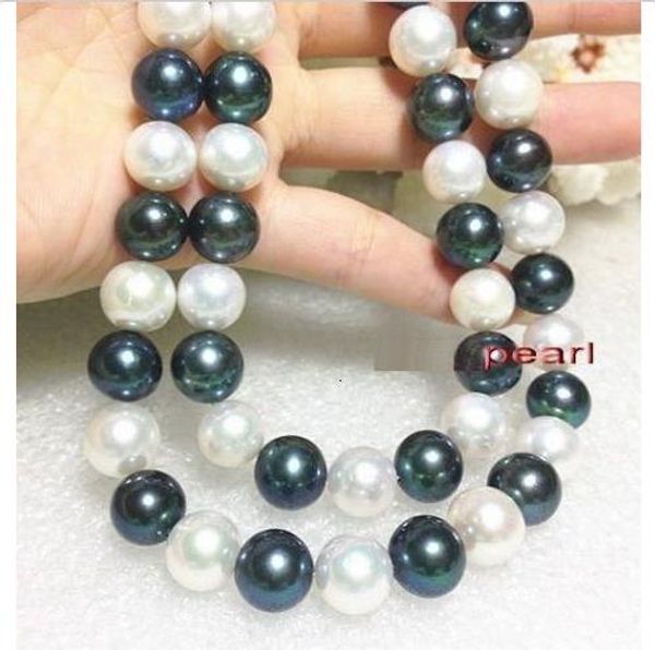 

very surprising 36" 10-11mm south sea white+black pearl necklace 14k, Silver