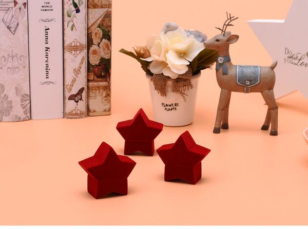 

simple seven festival romantic christams red star ear studs plastic flocking display jewelry box earring ear studs case, Black;white