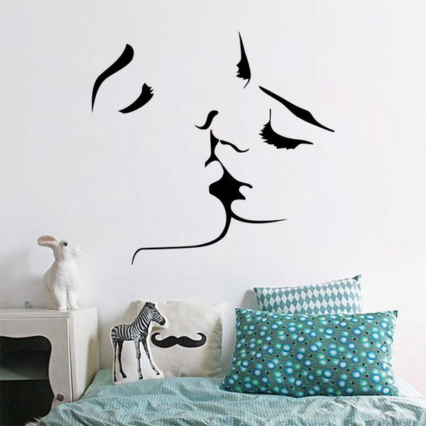 2017 Hot Selling Romantic Kiss Wall Stickers Removable Wall Decal Home Decor New Design Diy Wall Stickers For Bedroom Decoration Wall Transfers Decals