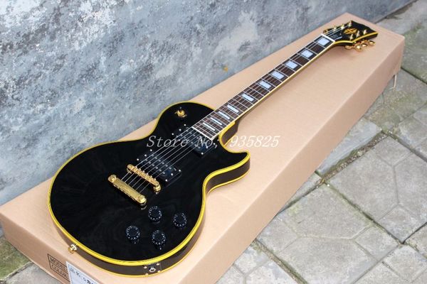 

New tyle cu tom mahogany black color electric guitar golden chrome hardware