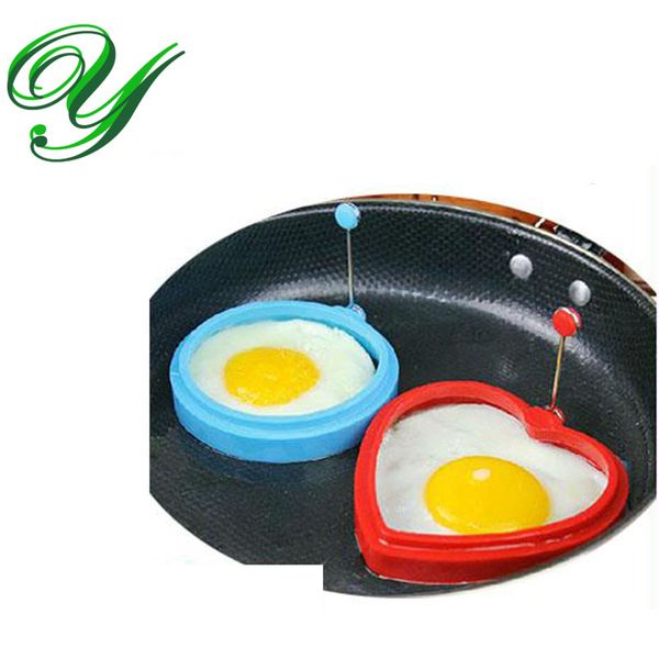anello per uova in silicone Stampo per stampi per pancake Strumenti set cerchio a forma di cuore rotondo Uovo fritto Art Gadget da cucina creativo vassoio portauovo di riso bento