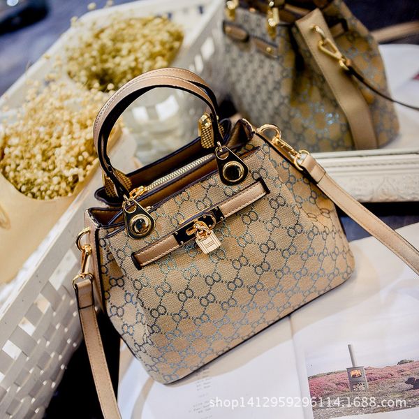 

2016 new european tyle retro fa hion handbag bag lady kylie bag houlder me enger bag