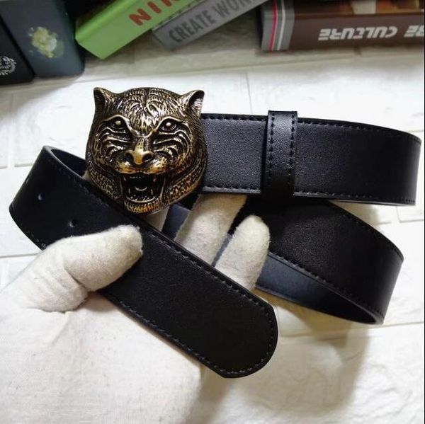 Cintura da uomo di personalità selvaggia Cintura con fibbia in metallo modello testa di tigre Cintura in pelle maschile Cintura stile cowboy occidentale Regalo per uomo