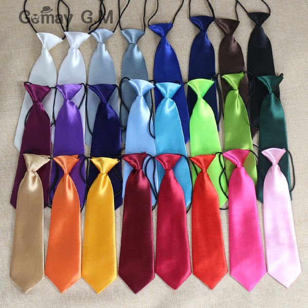 Gravata das crianças sólido neck tie 25 cores do bebê laços 26 * 6.5 cm neckwear neckwear fita elástica Para crianças presente de Natal