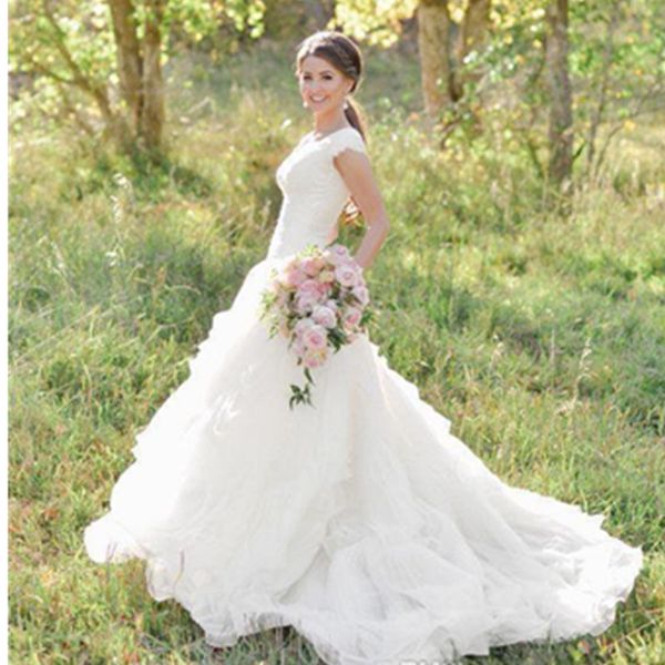 

short sleeve new spring a line wedding dress princess organza white ivory bridal gowns ruffles custom made tiered draped romantic