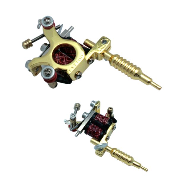 

Бесплатная доставка 1 шт. мини-машина татуировки кулон серебро повезло семь машин