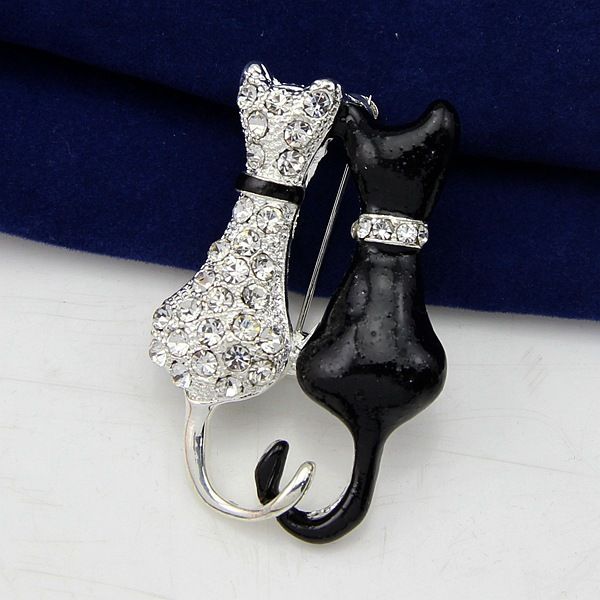 

crystal black and white cat brooch and scarf holder gifts for mother's day bridal wedding pins silver plated xz20, Gray