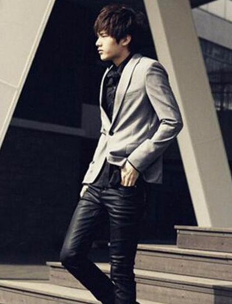 

men's spring and autumn period in europe and the new leisure fashion boutique high-end jackets of cultivate one's morality/m-3xl, White;black