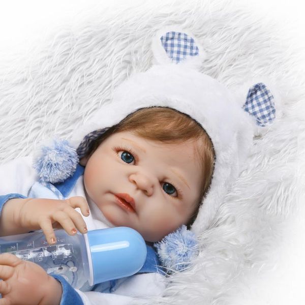 poupee reel