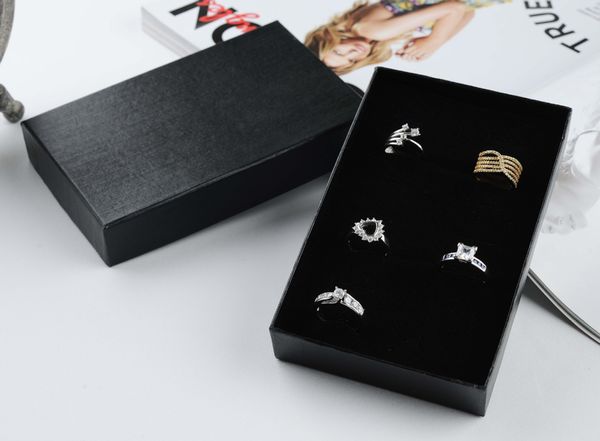 

[simple seven] classic black specialty stripe paper necklace box,15*9.5*2.6cm jewelry packing,trend pedant package,gift rings carrying case, Black;white