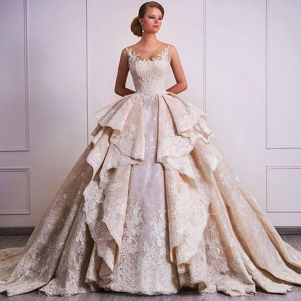 

2021 new design ball gown wedding dresses with overskirts lace appliques sparkle garden bridal gowns dubai vestidos de mariage custom made, White