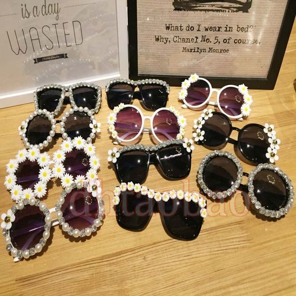 

Moq 10pc new ummer beautiful cute women fa hion ea ide exqui ite travel flower ungla e beach gla e uv400 16 color hipping