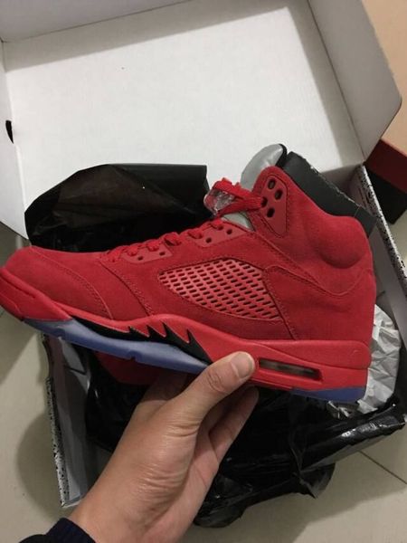 

С коробкой 5 в Бешеный бык Красная замша мужчины баскетбольная обувь 3 м спортивны