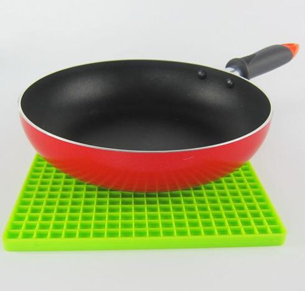 

7-дюймовый силиконовый держатель горшок trivet мат банку открывалка ложка отдых скольжения гибкие прочный термостойкие горячие колодки