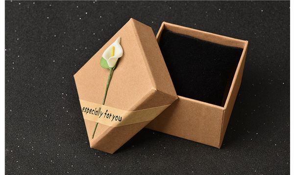 

Caixas e estojos de Relógio nhw1