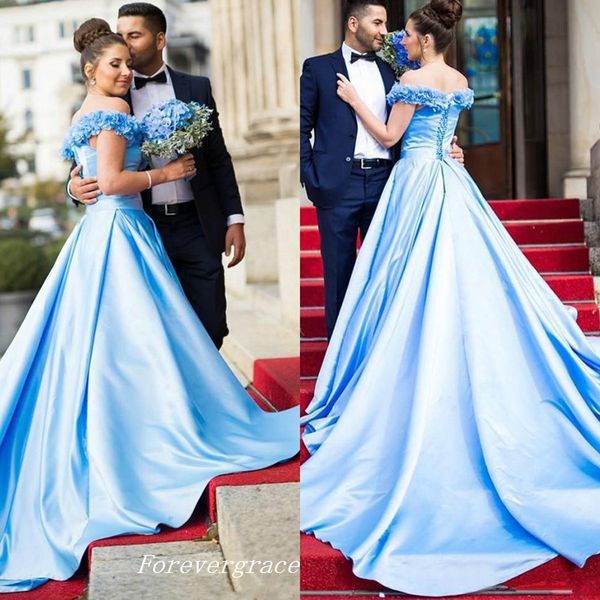 Günstiges hellblaues Dubai-Arabisch-Abschlussballkleid, sexy schulterfrei, Frauen tragen Kleid für besondere Anlässe, Partykleid, nach Maß, Übergröße