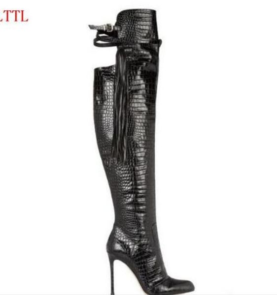 2017 mode Frauen Oberschenkel Hohe Stiefel Alligator Frauen Fringe Stiefel Spitz Dünne High Heels Quaste Schuhe für Frauen