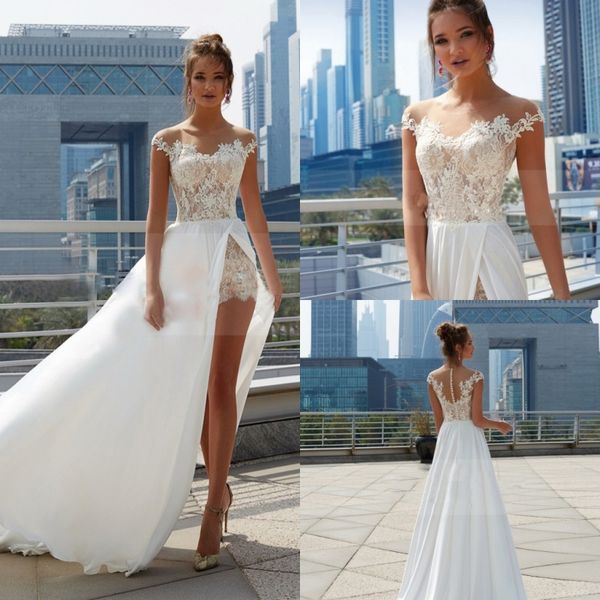 2018 Abiti da sposa Boho sexy con spacco alto Abiti da sposa con applicazioni di pizzo a maniche corte con scollo a cuore Elegante abito da sposa in chiffon da spiaggia