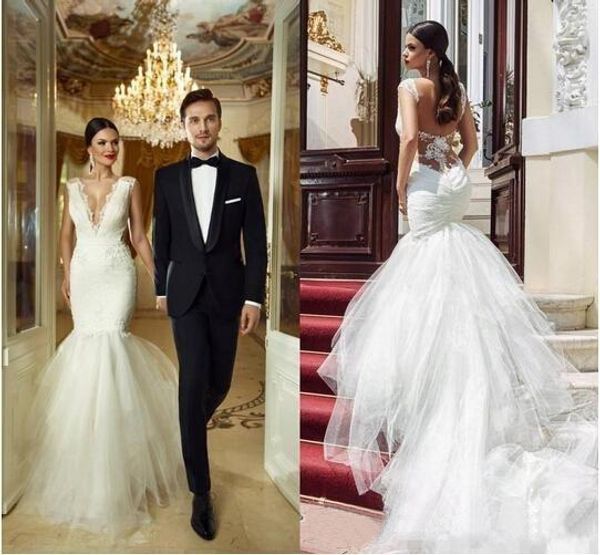 2016 Venda Quente Do Casamento Sereia Vestidos Sexy Lace Applique Decote Em V Profundo Deslizamento Do Marfim Trompete Backless Fit e Flare Vestidos De Noiva Capela Trem