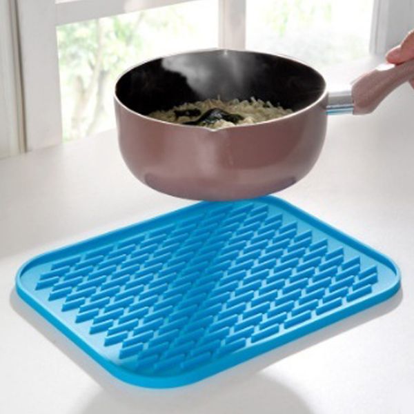 

wholesale- 22*16cm silicone pot holder trivet mat jar opener spoon rest non slip durable heat resistant pads