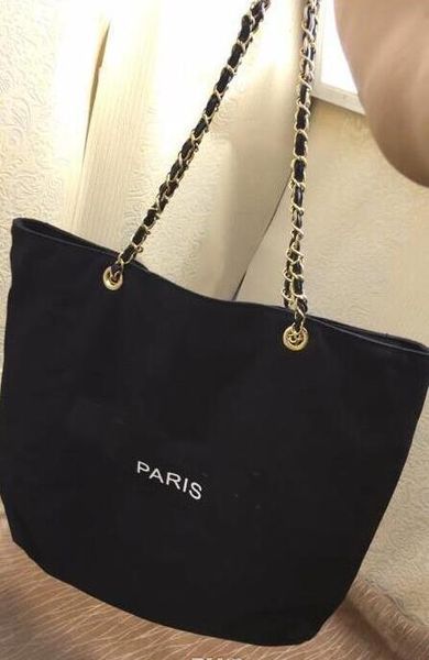 

Cases e Estojo de Cosméticos ck96668