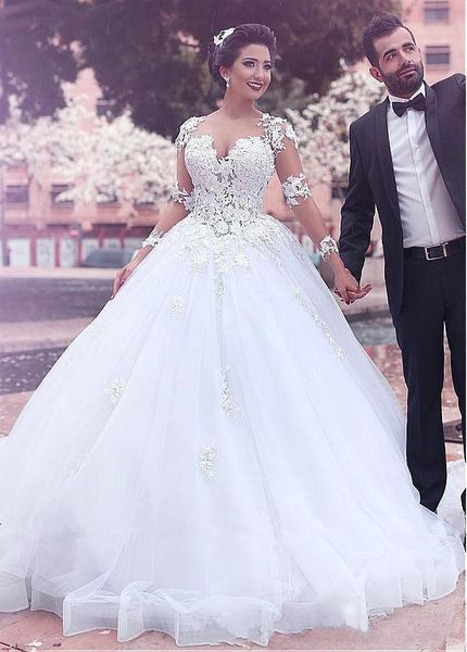 

2017 white tulle saudi arabic style lace appliques ball gown quinceanera dress sheer long sleeve vestios de novia bridal gowns custom made, Blue;red