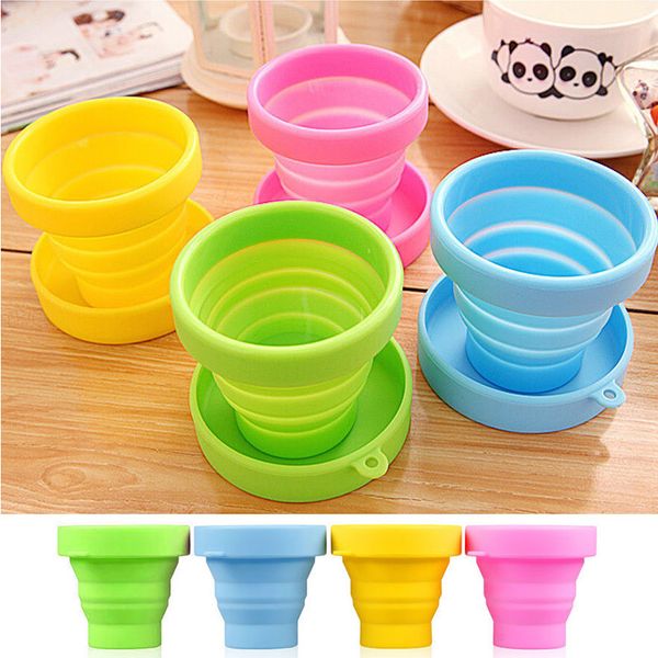 Tazza per bere acqua pieghevole pieghevole retrattile in silicone portatile Tazza per bere morbida telescopica pieghevole da viaggio all'aperto con coperchio 170ml Colori caramelle