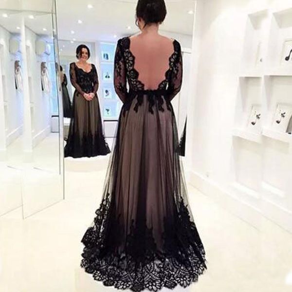 Schwarze Kleider für die Mutter des Bräutigams, V-Ausschnitt, Illusion, lange Ärmel, Spitzenapplikationen, sexy, rückenfreier Tüll, Kleider für die Mutter der Braut