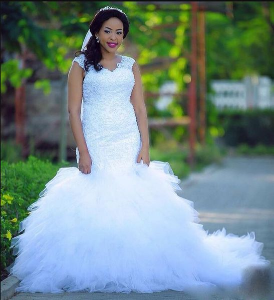 

fancy new design mermaid wedding dresses for fat brides lace appliques ruffled 2018 cap sleeve beading african arabic wedding dress, White