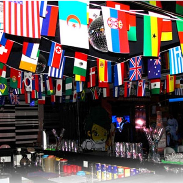 

wholesale- 32 flags from all over the world for wedding celebration decorations christmas decoration banner for party decor