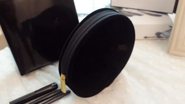 

Черный бархат макияж сумка известный логотип красоты косметический чехол роскош