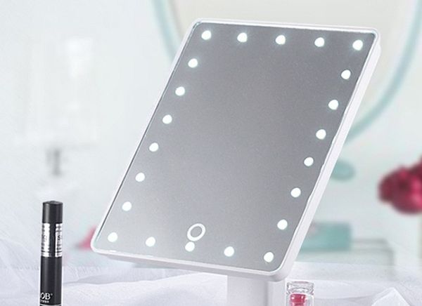 360 -Grad -Rotation Touchscreen Make -up LED Mirror Kosmetische Falten tragbare kompakte Tasche mit 22/16 Lichter Make -up 40pcs