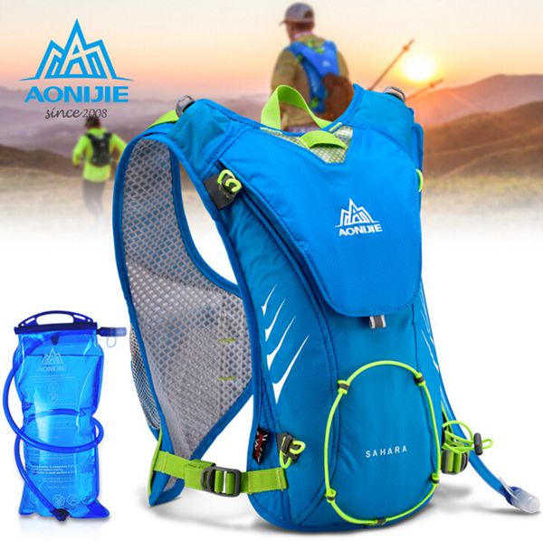 

wholesale-aonijie men women outdoor sport running hydration backpack nylon lightweight marathon cycling with 1.5l hydration water bag