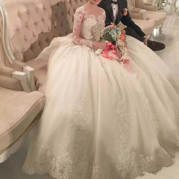 

stunning long sleeves applique lace wedding dresses vestidos de noiva pricess ball gown wedding dress custom made vintage bridal gowns, White