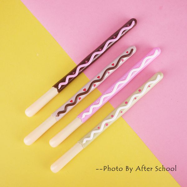 

wholesale-4 pcs lovely gel pens set 0.38mm cute kawaii gel pen finger biscuits design kawaii school supplies papelaria office stationery