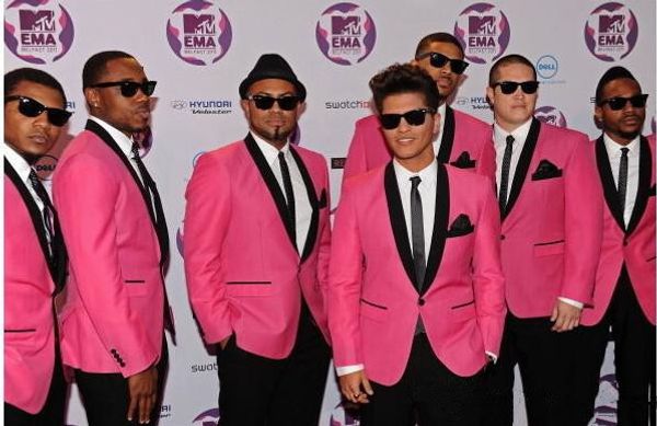 

wholesale- pink classic slim fit groom tuxedos man shawl black lapel groomsman men wedding suits ( jacket+pants+tie, White;black