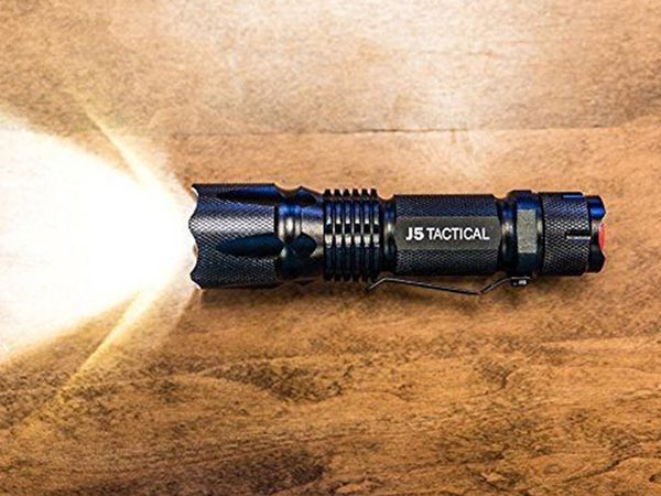 

j5 tactical v1-pro 300 lumen ultra bright flashlight sell 2018 good