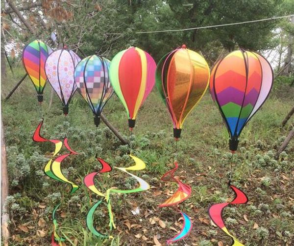 Rainbow Stripe Grid Windssock Hot Balloon Wind Spinner Garden Garden Yard Decoração ao ar livre em estoque