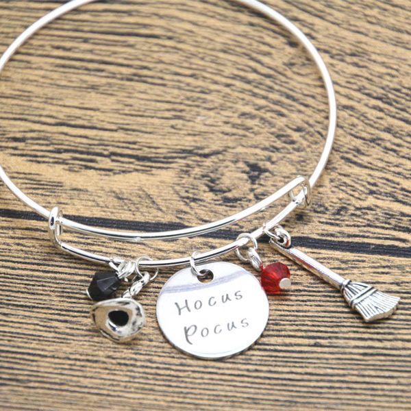 

Charm Bracelets diyshop2012